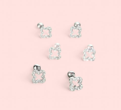 The Baby Clover earring