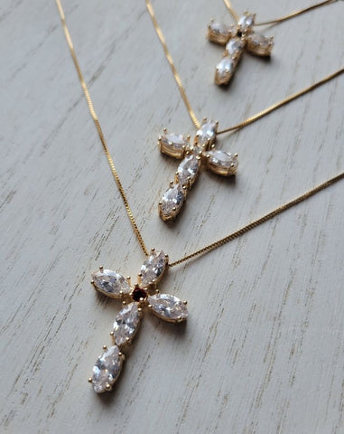 The Dolce Cross necklace